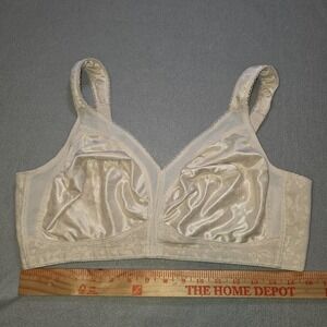 Playtex 18 Hour 4693 Bra 44C Beige Wirefree Comfort Strap Full Coverage